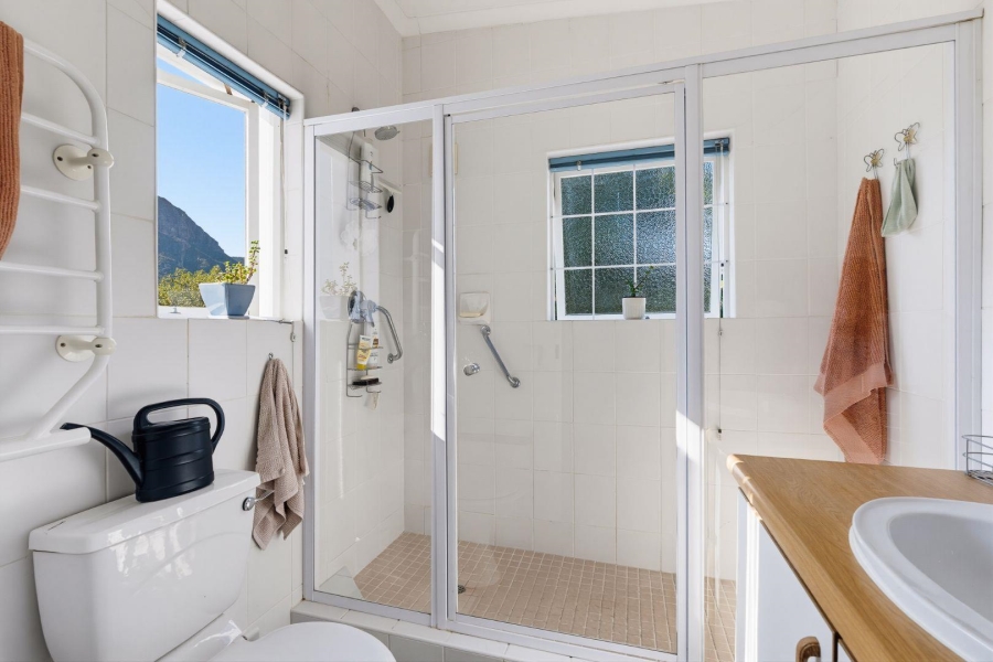 2 Bedroom Property for Sale in Bokkemanskloof Western Cape